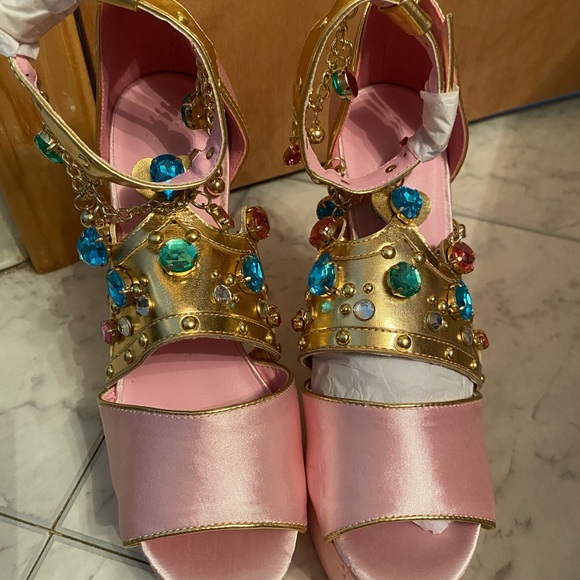 Dolls Kill Crowned Charmer Princess Jewel Heels - brand new - Picture 10 of 16